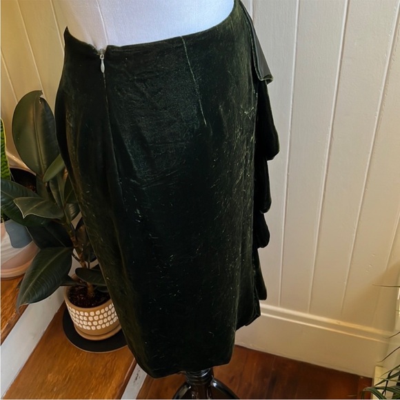 Ralph Lauren Black Label Ruffle Embellished Skirt in Hunter Green - Picture 13 of 15